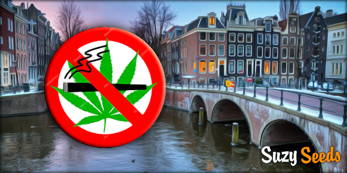 Amsterdam to ban smoking weed in center 